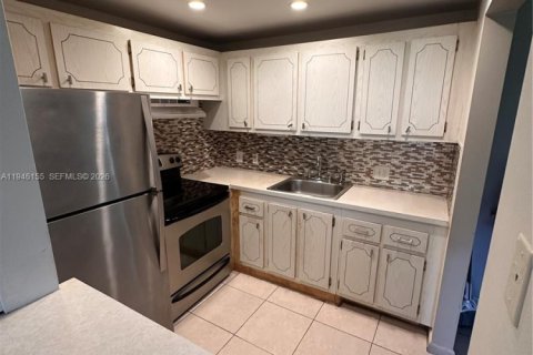 Condominio en venta en Boca Raton, Florida, 1 dormitorio, 66.89 m2 № 2002460 - foto 7