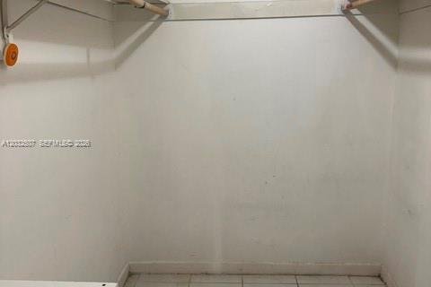 Снять в аренду кондоминиум в Хайалиа Гарденс, Флорида 2 спальни, 89.19м2, № 2171571 - фото 8