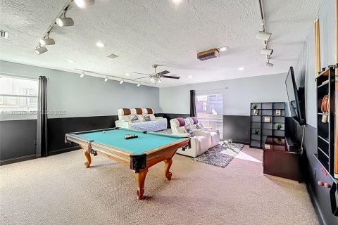 House in Miramar, Florida 4 bedrooms, 216.93 sq.m. № 2040483 - photo 27