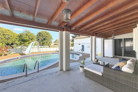 House in Miramar, Florida 4 bedrooms, 216.93 sq.m. № 2040483 - photo 30