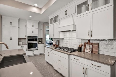 Villa ou maison à vendre à Green Cove Springs, Floride: 5 chambres, 305.18 m2 № 2418756 - photo 17