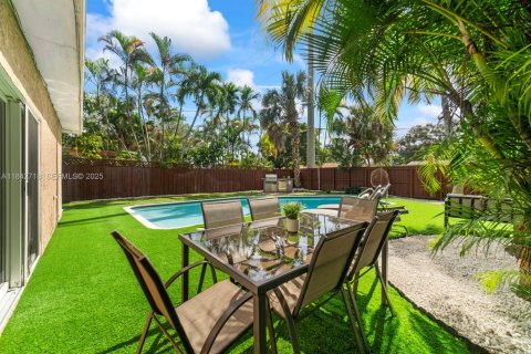 Villa ou maison à vendre à Hollywood, Floride: 4 chambres, 124.58 m2 № 2034721 - photo 5