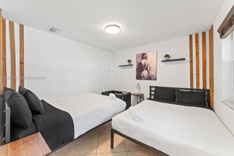 Villa ou maison à vendre à Hollywood, Floride: 4 chambres, 124.58 m2 № 2034721 - photo 22