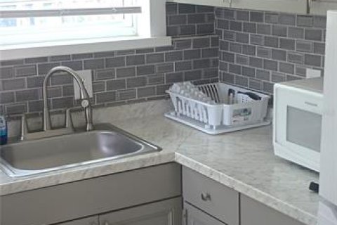 Apartment in South Daytona, Florida 1 bedroom, 49.15 sq.m. № 2234286 - photo 7