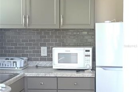 Apartment in South Daytona, Florida 1 bedroom, 49.15 sq.m. № 2234286 - photo 9