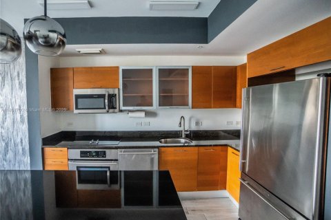 Condominio en venta en Miami, Florida, 1 dormitorio, 61.69 m2 № 1864871 - foto 4