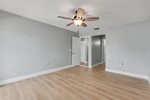 Casa en venta en Largo, Florida, 2 dormitorios, 103.12 m2 № 2235552 - foto 13