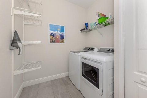 Купить виллу или дом в Нокомис, Флорида 15 комнат, 282.42м2, № 1837655 - фото 15