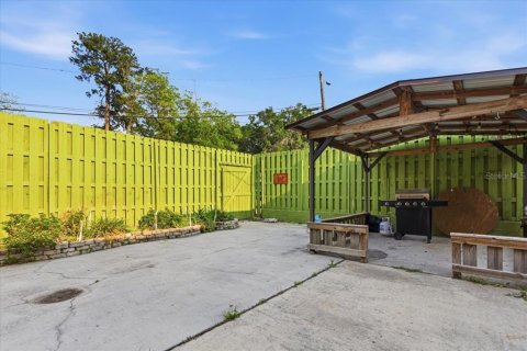 Commercial property in Alachua, Florida 179.86 sq.m. № 2217714 - photo 14