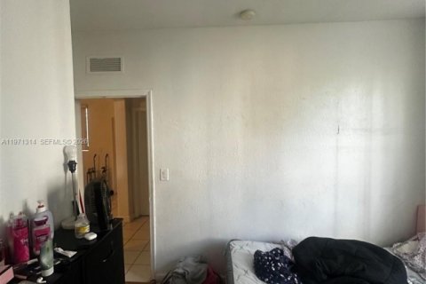 Casa en venta en Homestead, Florida, 3 dormitorios, 98.48 m2 № 2032133 - foto 25