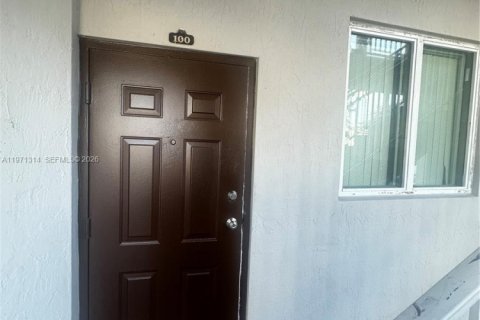 Casa en venta en Homestead, Florida, 3 dormitorios, 98.48 m2 № 2032133 - foto 6