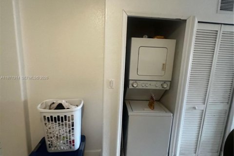 Casa en venta en Homestead, Florida, 3 dormitorios, 98.48 m2 № 2032133 - foto 18