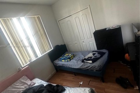 Casa en venta en Homestead, Florida, 3 dormitorios, 98.48 m2 № 2032133 - foto 26