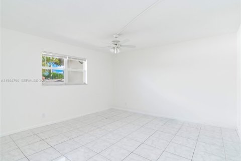 Appartement à louer à Fort Lauderdale, Floride: 1 chambre, 57.6 m2 № 2010924 - photo 8