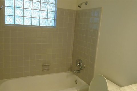 Casa en alquiler en Maitland, Florida, 4 dormitorios, 186.36 m2 № 2224792 - foto 12