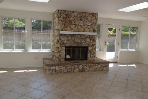 Casa en alquiler en Maitland, Florida, 4 dormitorios, 186.36 m2 № 2224792 - foto 5