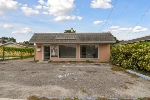 Commercial property in Winter Haven, Florida 169.73 sq.m. № 1313247 - photo 28