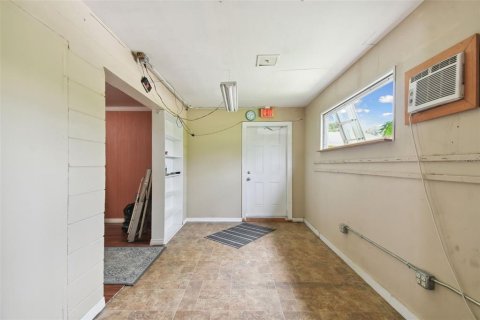 Commercial property in Winter Haven, Florida 169.73 sq.m. № 1313247 - photo 19