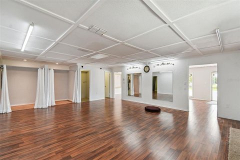 Commercial property in Winter Haven, Florida 169.73 sq.m. № 1313247 - photo 13