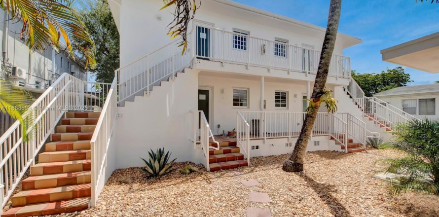 Studio à Miami, Floride № 1942478