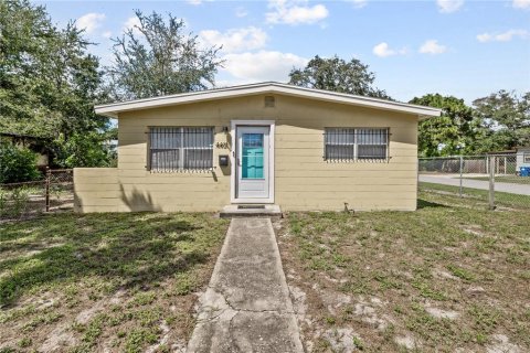 Villa ou maison à Saint Petersburg, Floride 3 chambres, 92.16 m2 № 2354334