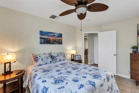 House in Ormond Beach, Florida 3 bedrooms, 123.75 sq.m. № 1899404 - photo 23