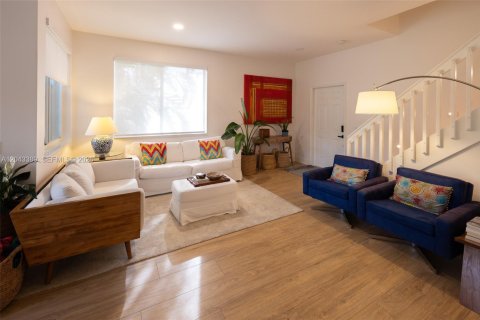 Villa ou maison à vendre à Weston, Floride: 4 chambres, 176.7 m2 № 2260126 - photo 7