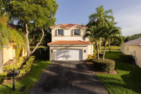 Villa ou maison à Weston, Floride 4 chambres, 176.7 m2 № 2260126