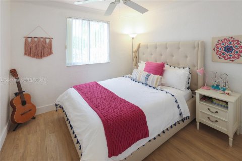 Villa ou maison à vendre à Weston, Floride: 4 chambres, 176.7 m2 № 2260126 - photo 25