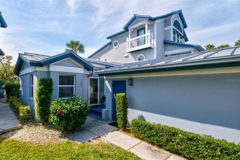 Condo in Sarasota, Florida, 2 bedrooms  № 2144772 - photo 3