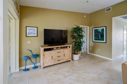 Condo in Sarasota, Florida, 2 bedrooms  № 2144772 - photo 15