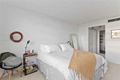 Copropriété à louer à Miami Beach, Floride: 1 chambre, 84.54 m2 № 1959287 - photo 10
