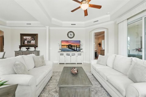 Condo in Palm Coast, Florida, 3 bedrooms  № 1901596 - photo 9