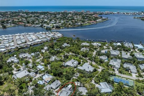 Купить виллу или дом в Венеция, Флорида 11 комнат, 156.17м2, № 1849801 - фото 22
