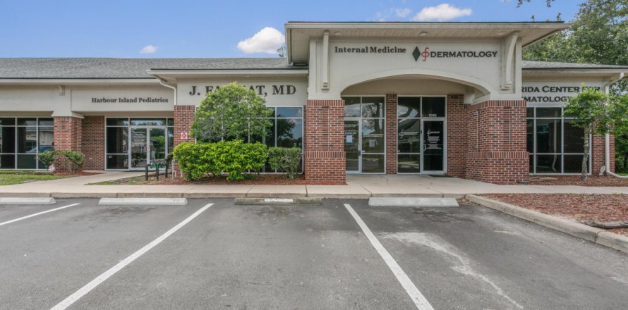 Propiedad comercial en Saint Augustine, Florida № 808806