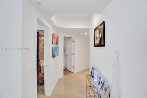 Condominio en venta en Miami Beach, Florida, 2 dormitorios, 128.21 m2 № 2002734 - foto 16