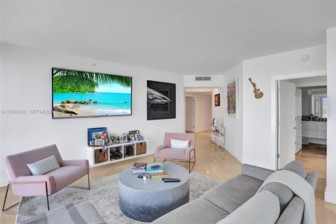 Condominio en venta en Miami Beach, Florida, 2 dormitorios, 128.21 m2 № 2002734 - foto 5