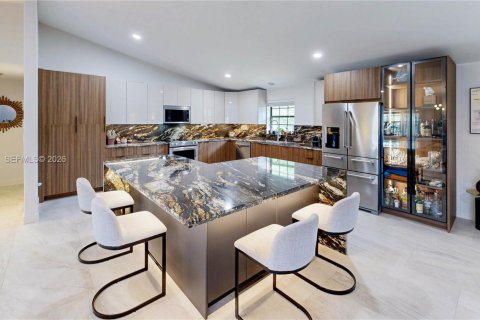 Casa en venta en Homestead, Florida, 4 dormitorios, 213.77 m2 № 2001439 - foto 11