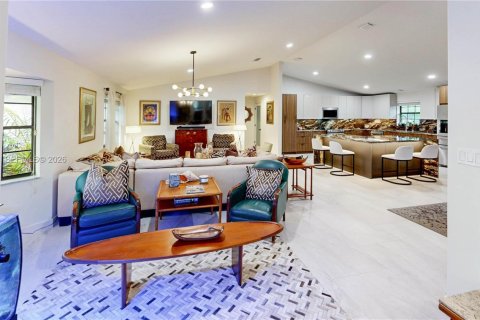 Casa en venta en Homestead, Florida, 4 dormitorios, 213.77 m2 № 2001439 - foto 5