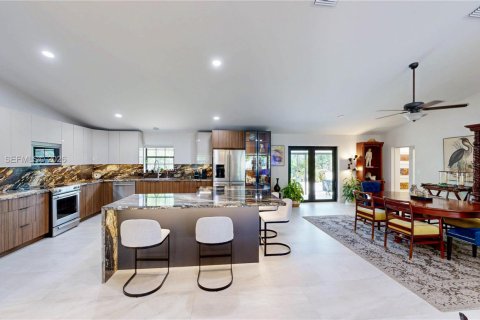 Casa en venta en Homestead, Florida, 4 dormitorios, 213.77 m2 № 2001439 - foto 15