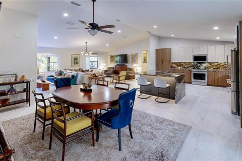 Casa en venta en Homestead, Florida, 4 dormitorios, 213.77 m2 № 2001439 - foto 9