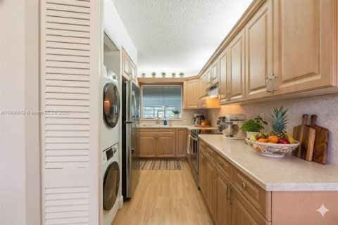 Condominio en venta en Delray Beach, Florida, 2 dormitorios, 111.3 m2 № 1964745 - foto 10