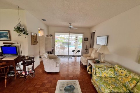 Villa ou maison à louer à Punta Gorda, Floride: 3 chambres, 180.6 m2 № 1274955 - photo 11