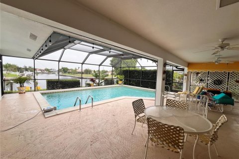 Villa ou maison à louer à Punta Gorda, Floride: 3 chambres, 180.6 m2 № 1274955 - photo 29