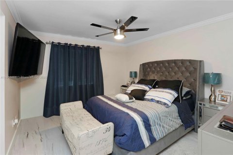 Купить виллу или дом в Хомстед, Флорида 3 спальни, 158.03м2, № 1972890 - фото 17