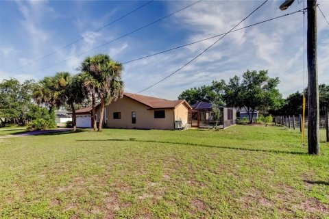 Casa en venta en Spring Hill, Florida, 3 dormitorios, 190.82 m2 № 1804810 - foto 4