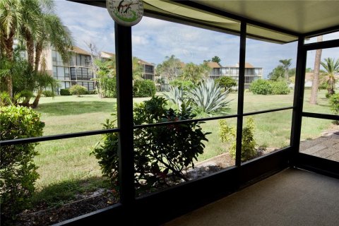 Copropriété à vendre à Venice, Floride: 2 chambres, 109.62 m2 № 2109681 - photo 13