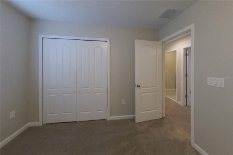 Villa ou maison à louer à Groveland, Floride: 3 chambres, 180.32 m2 № 2418787 - photo 11