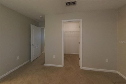 Villa ou maison à louer à Groveland, Floride: 3 chambres, 180.32 m2 № 2418787 - photo 6