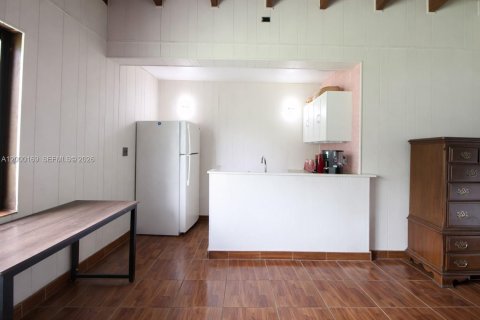 Casa en venta en Homestead, Florida, 3 dormitorios, 150.04 m2 № 2066324 - foto 16